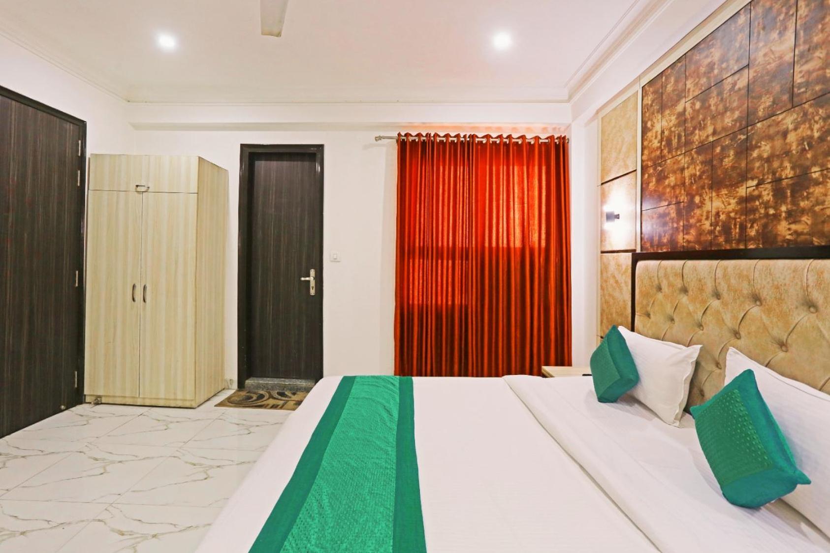 Hotel Almora Inn - Near By Delhi International Airport - With Free Airport Pickup And Drop Neu-Delhi Exterior foto