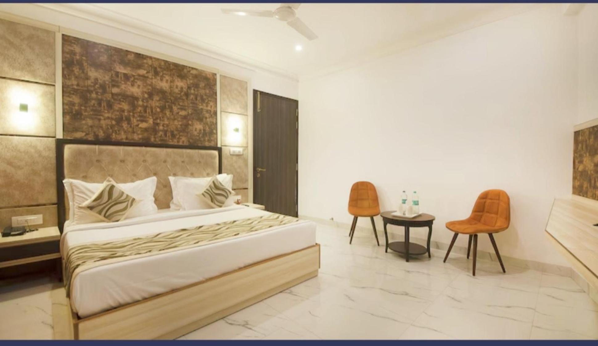 Hotel Almora Inn - Near By Delhi International Airport - With Free Airport Pickup And Drop Neu-Delhi Exterior foto