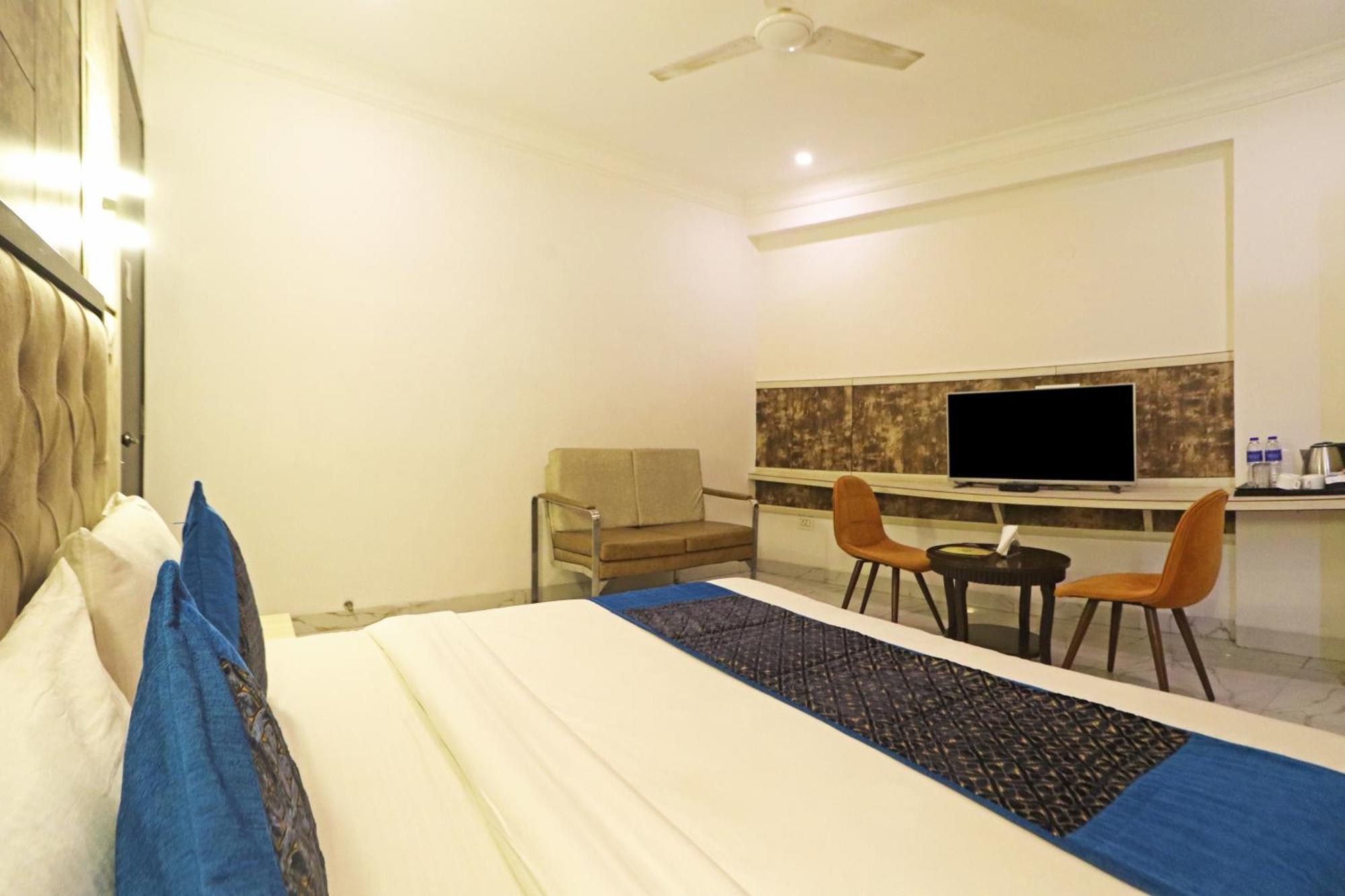 Hotel Almora Inn - Near By Delhi International Airport - With Free Airport Pickup And Drop Neu-Delhi Exterior foto