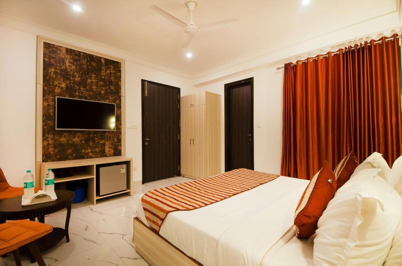 Hotel Almora Inn - Near By Delhi International Airport - With Free Airport Pickup And Drop Neu-Delhi Exterior foto