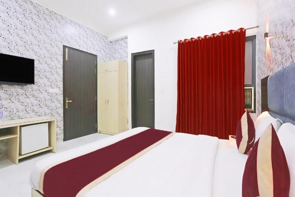 Hotel Almora Inn - Near By Delhi International Airport - With Free Airport Pickup And Drop Neu-Delhi Exterior foto