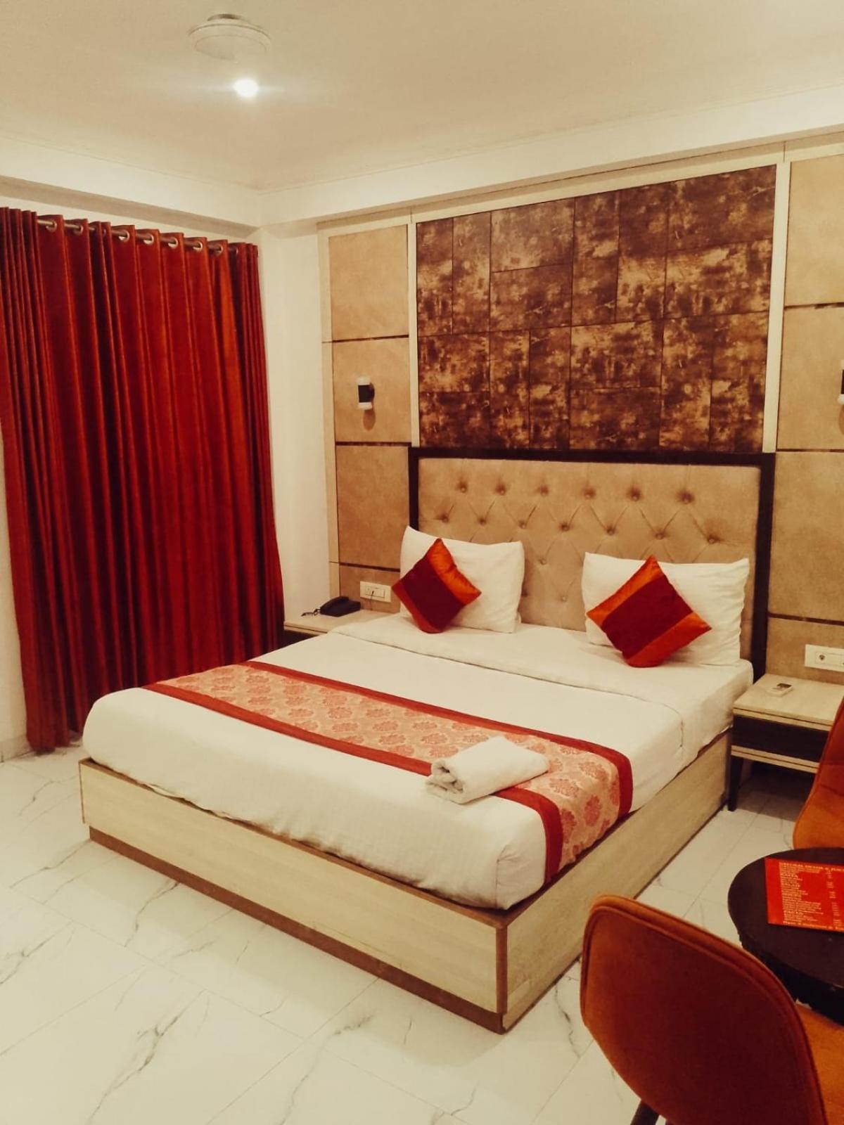 Hotel Almora Inn - Near By Delhi International Airport - With Free Airport Pickup And Drop Neu-Delhi Exterior foto